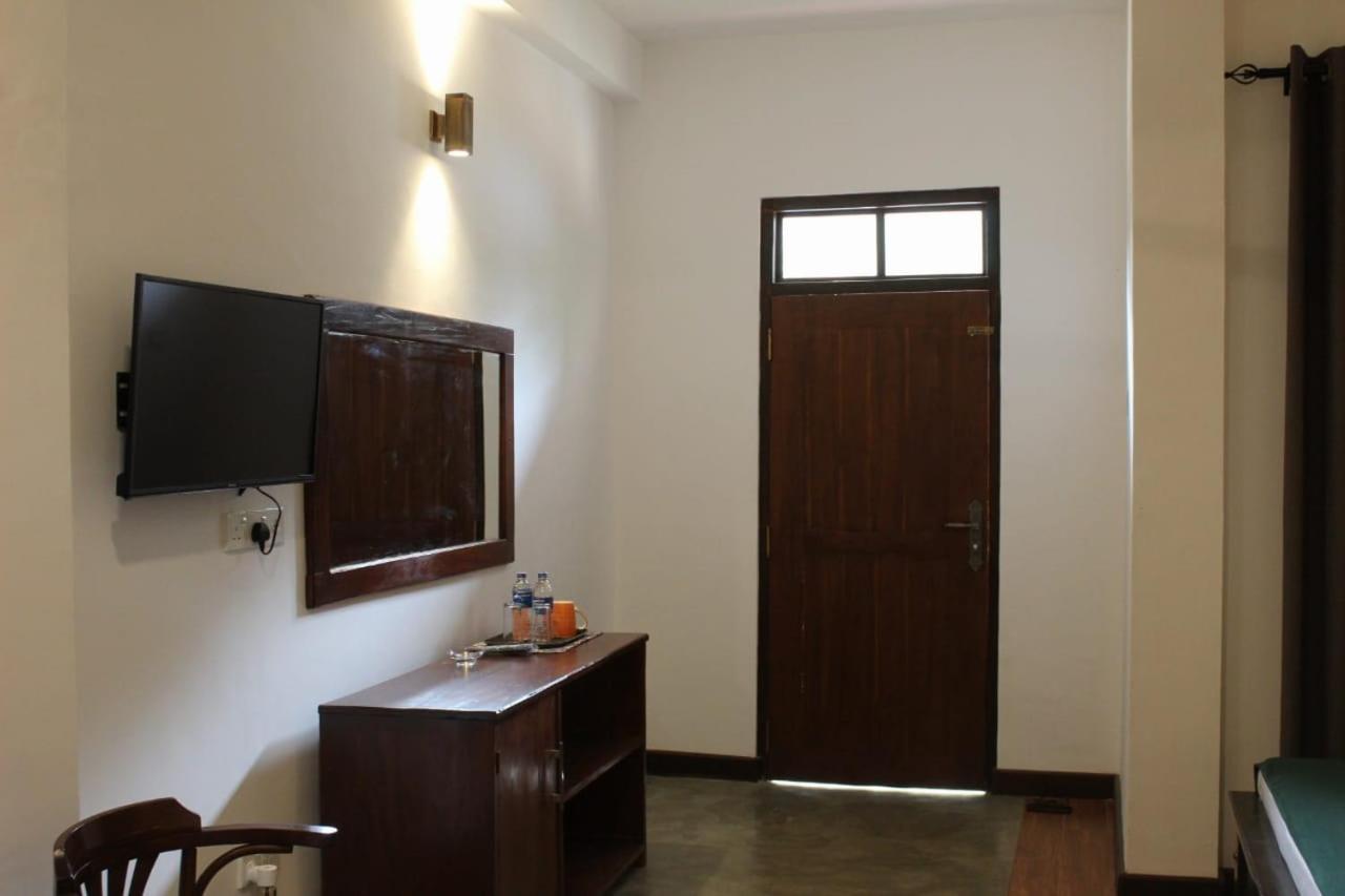 Forest Edge Villa Anuradhapura Eksteriør billede