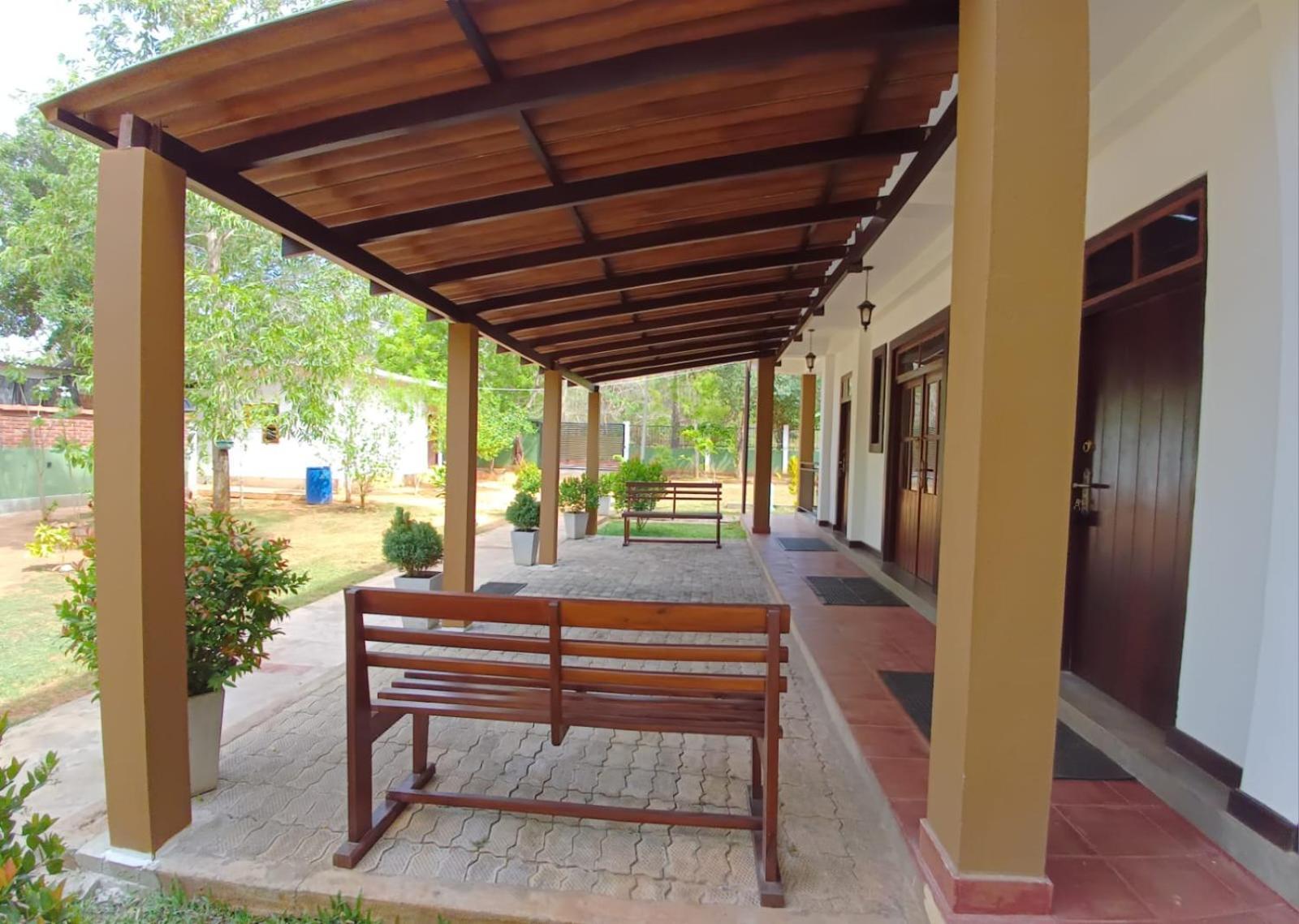 Forest Edge Villa Anuradhapura Eksteriør billede